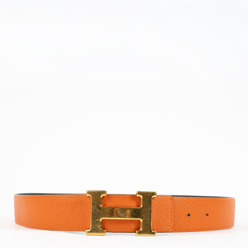 Shop safe online at Labellov in Antwerp, Brussels and KNokke this 100% authentic second hand Hermès Feu/Noir Epsom Constance Belt - size 85