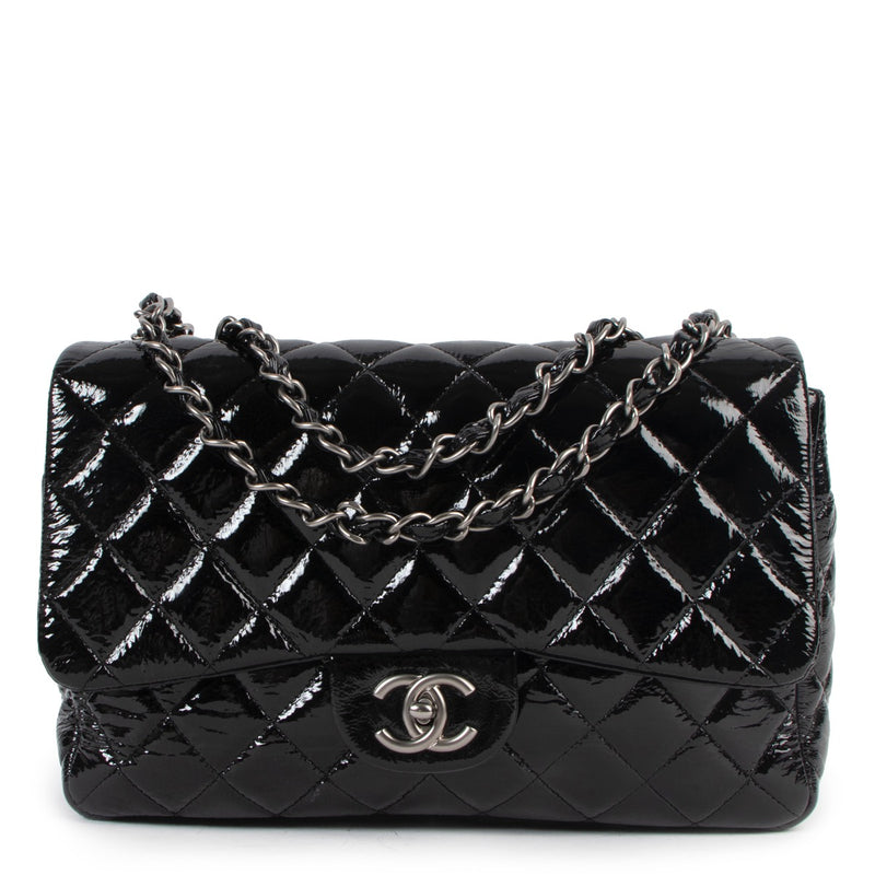 Shop safe online at Labellov in Antwerp this 100% authentic second hand Chanel Black Patent Leather Single Classic Flap Bag