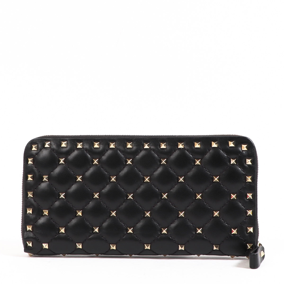 Shop safe online at Labellov in Antwerp this 100% authentic second hand Valentino Black Studded Long Wallet