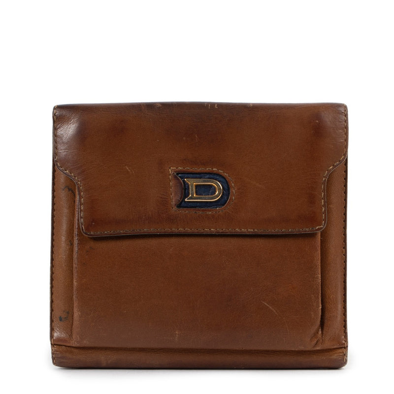 Shop safe online 100% authentic second hand Delvaux Brown Wallet at Labellov in Antwerp.