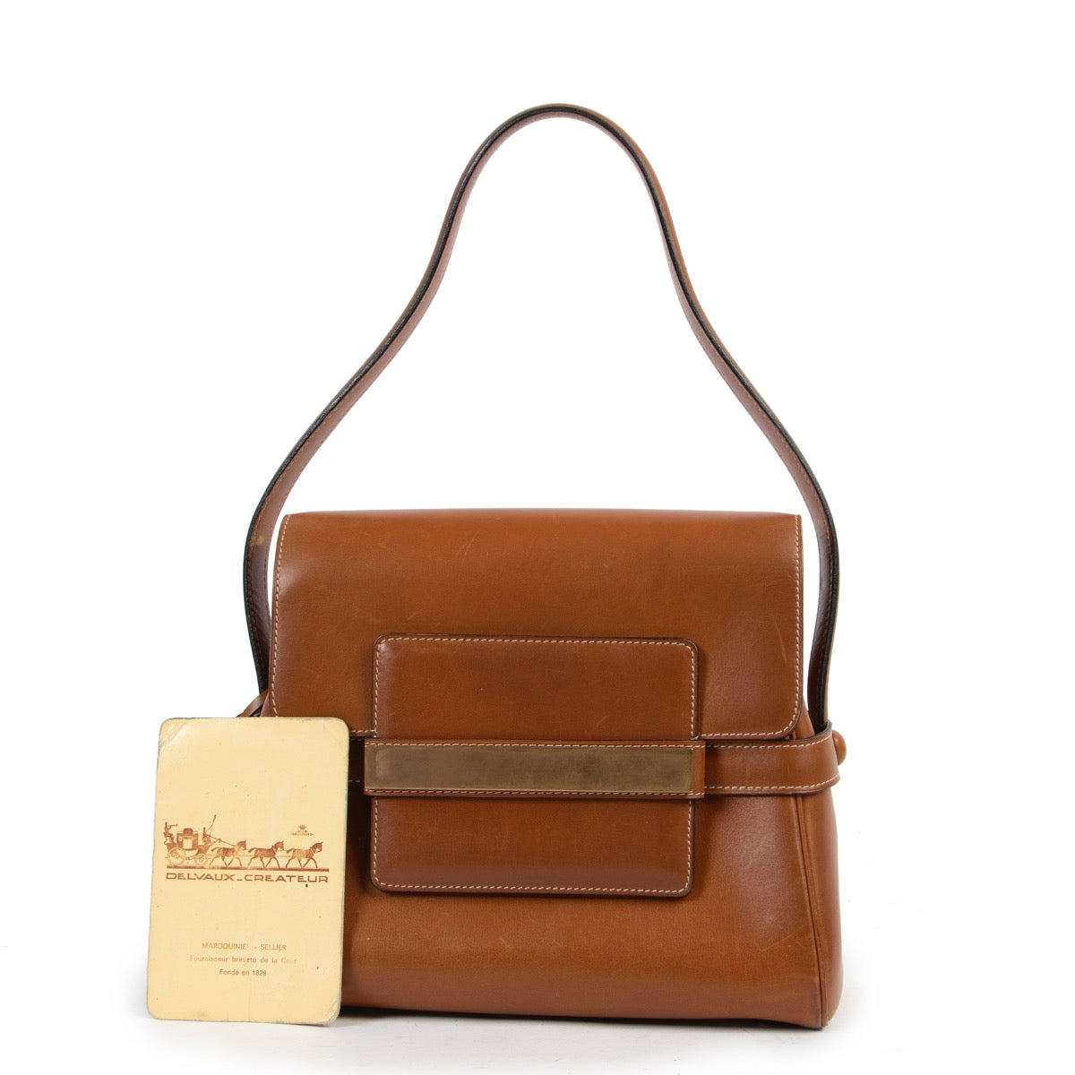 Shop safe online 100% authentic second hand Delvaux Cognac Leather Shoulder Bag at Labellov in Antwerp.