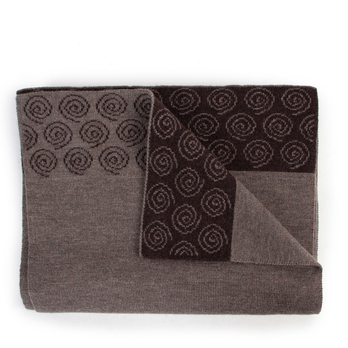 Shop safe online authentic second hand Delvaux Brown Merino Wool Scarf And Beanie in very good condition at Labellov.com.