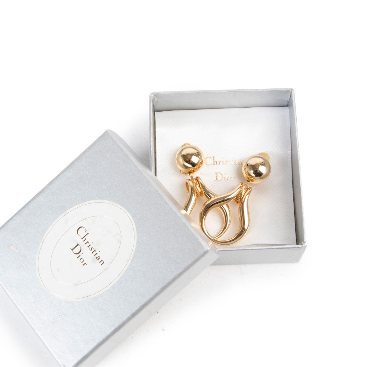 Shop safe online authentic Christian Dior Gold Finished Metal Clip Earrings at the right price and in very good condition.