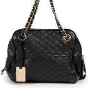 Dolce & Gabbana Black Lily Matelassé Shoulder bag for the best price at Labellov secondhand luxury
