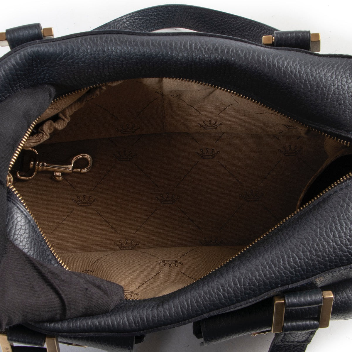 Shop safe online authentic second hand Delvaux Blue Leather Front Pockets Shoulder Bag in very good condition and at the right price at Labellov.com.
