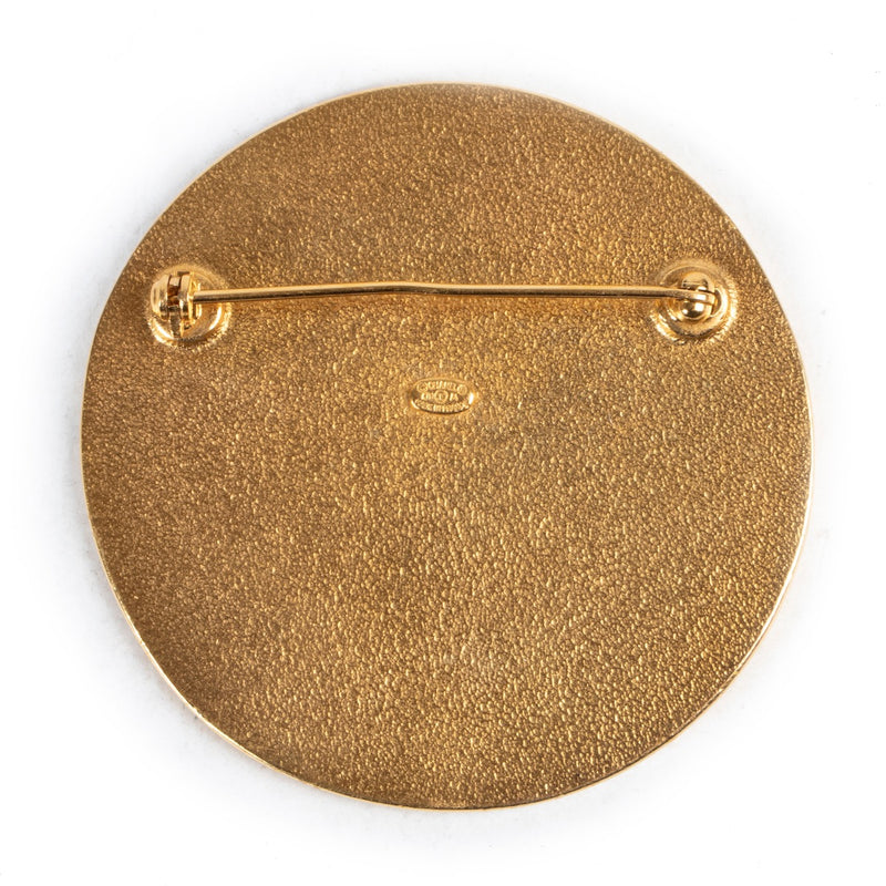 Shop safe online an authentic second hand Chanel Burgundy 29 Rue Cambon Brooch in very good condition and at the right price at Labellov.Com.