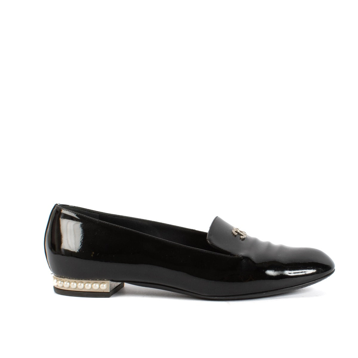 Chanel 16C Black Patent Leather Faux Pearl CC Loafers