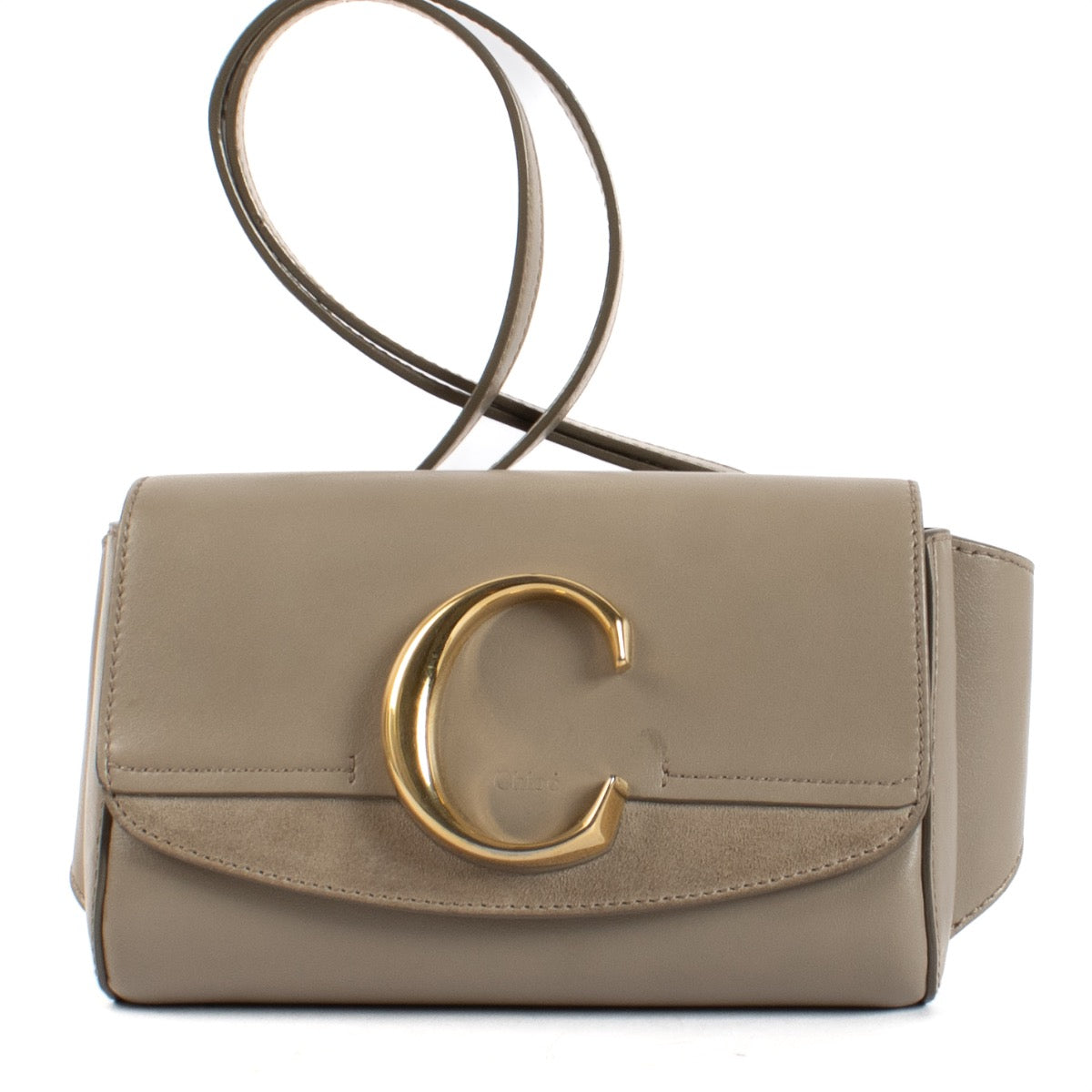 Shop safe online at Labellov in Antwerp and Knokke this 100% authentic second hand Chloé Beige Belt Crossbody Bag