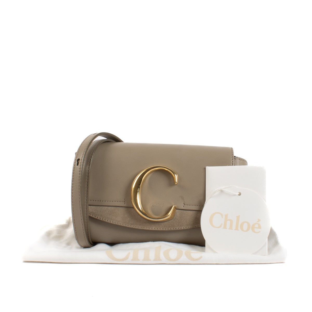 Shop safe online at Labellov in Antwerp and Knokke this 100% authentic second hand Chloé Beige Belt Crossbody Bag