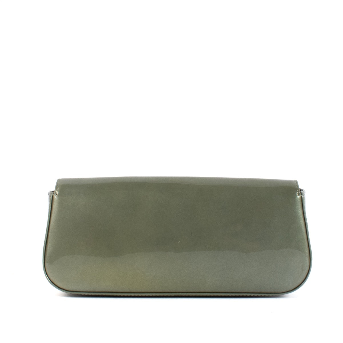 Shop safe online at Labellov in Antwerp and Knokke this 100% authentic second hand Louis Vuitton Green Vernis Sobe Clutch