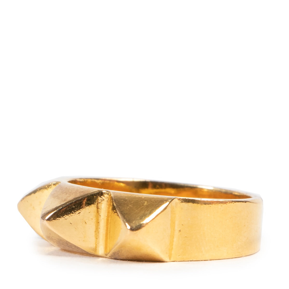 Shop safe online authentic second hand Wouters & Hendrix Gold Studs Ring at the right price at Labellov.Com.