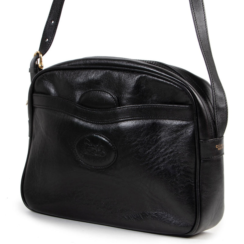 Shop safe online 100% authentic second hand Celine Black Crossbody Bag in good preloved condition at the right price at Labellov in Antwerp.