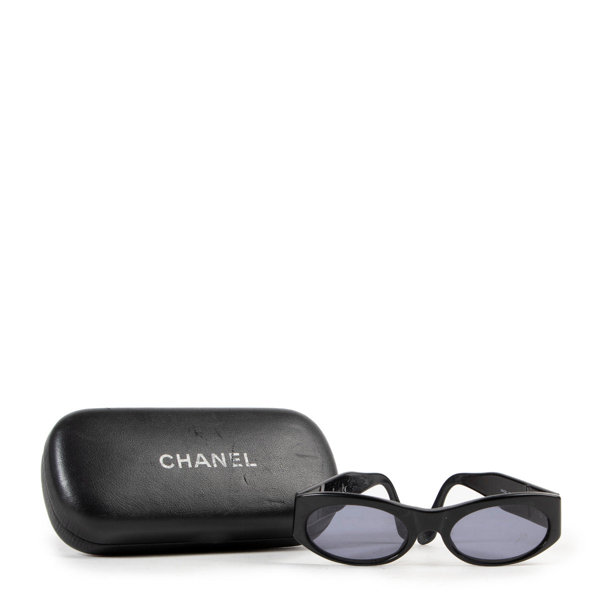 Lunettes de soleil noires Chanel