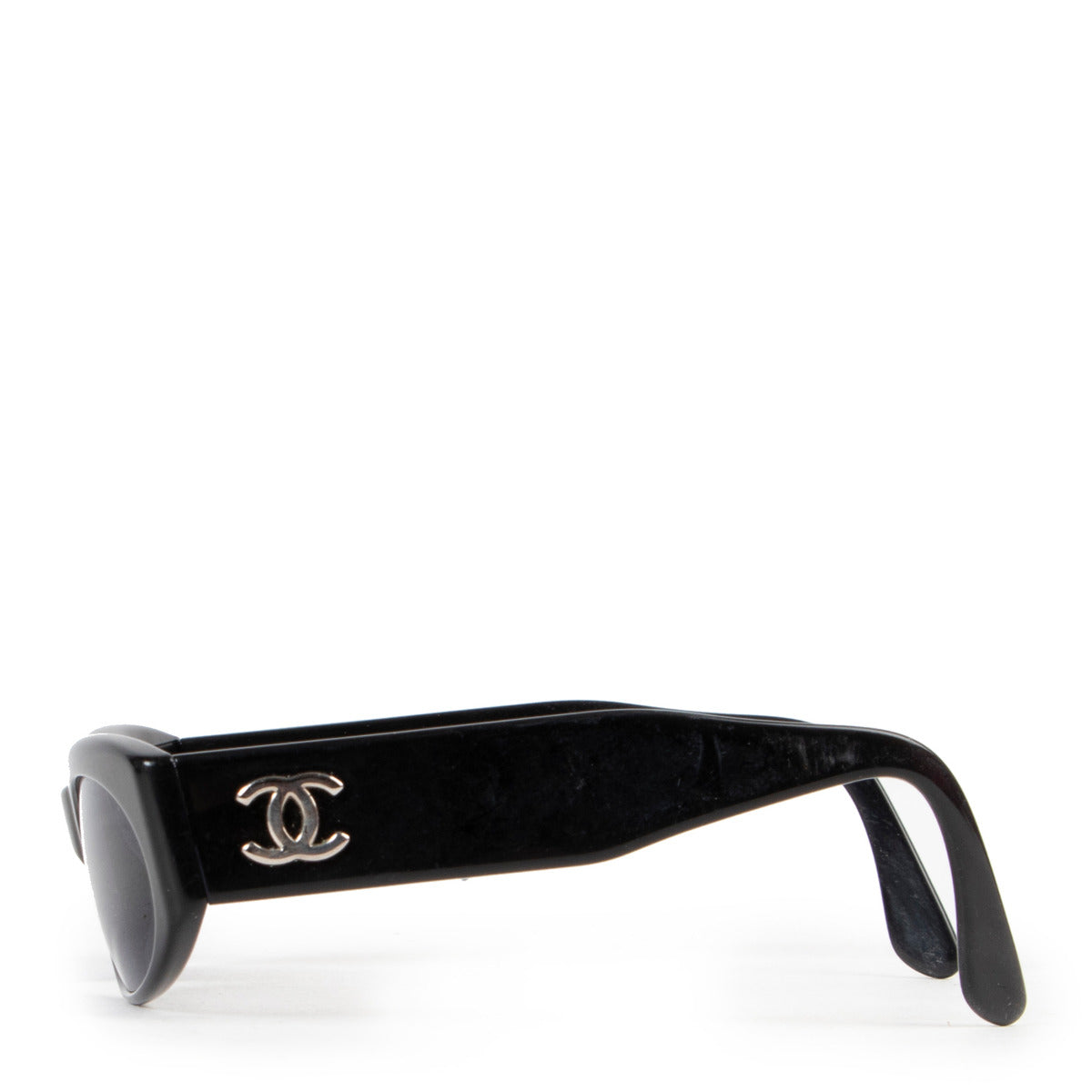 Lunettes de soleil noires Chanel