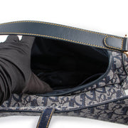 This vintage saddle bay by Christian Dior is a timeless classic and a true icon.