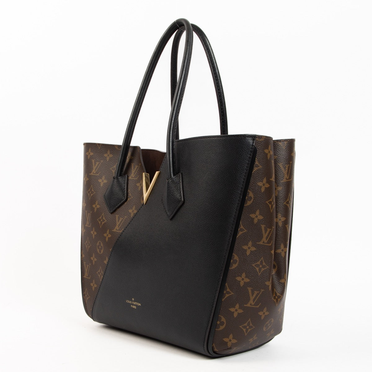 Shop 100% authentic second-hand Louis Vuitton Kimono Monogram MM Black Shoulder bag on Labellov.com