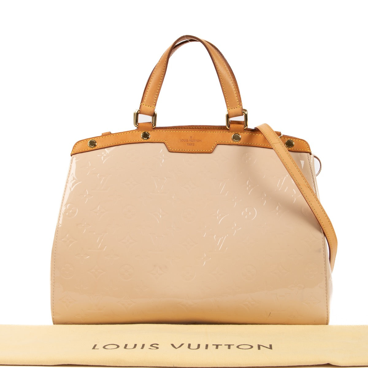 Louis Vuitton Vernis Monogram Perle Brea GM for the best price at Labellov secondhand luxury