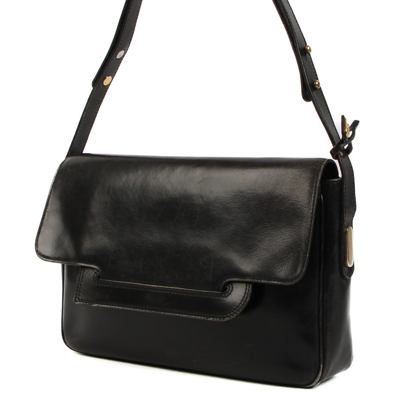 Shop 100% authentic second-hand Delvaux Black Crossbody on Labellov.com