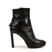 Shop 100% authentic second-hand Louis Vuitton Black Platform Ankle Boots With Bow on Labellov.com