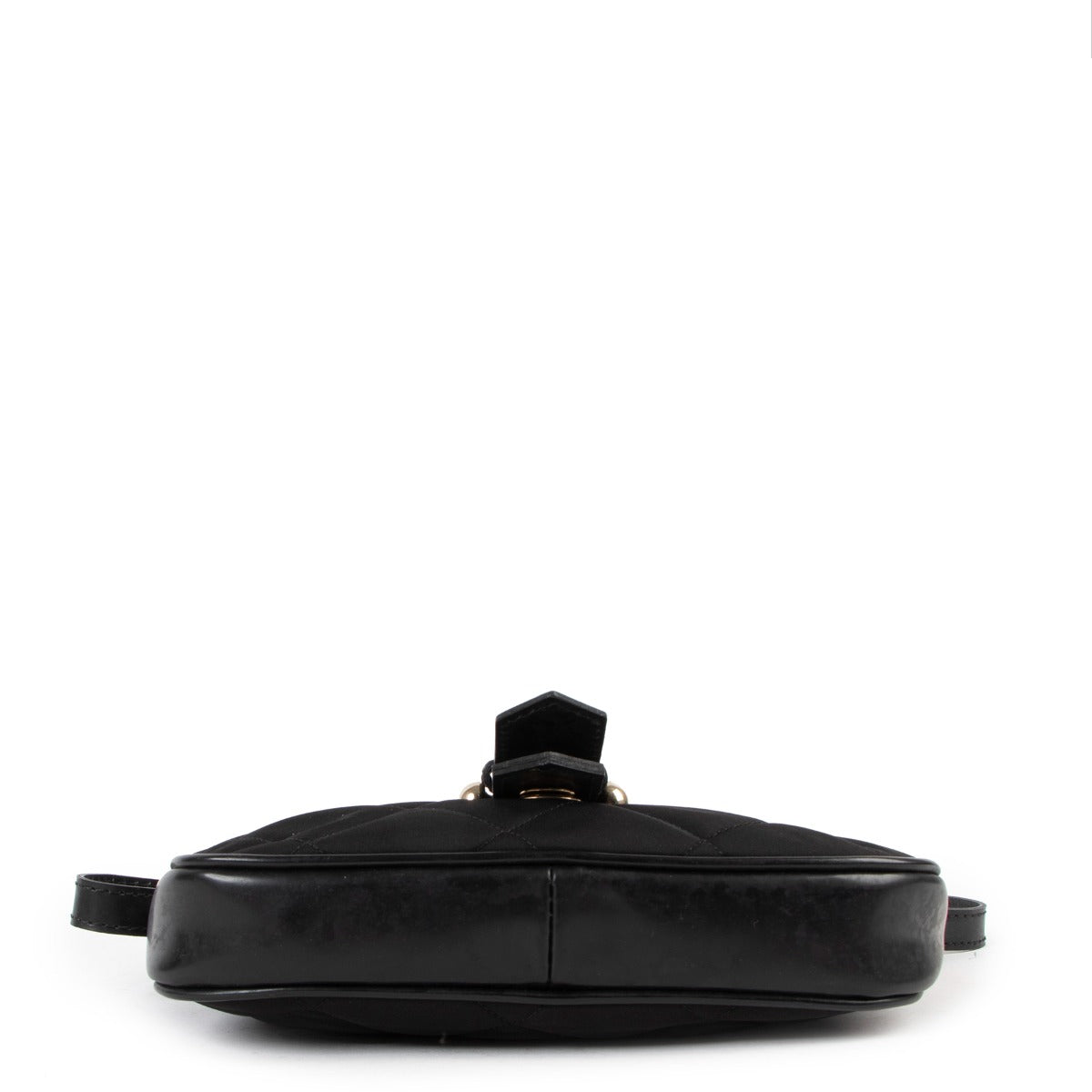 Buy online an authentic second hand Burberry black quilted mini shoulder bag in good condition at Labellov in Antwerp.