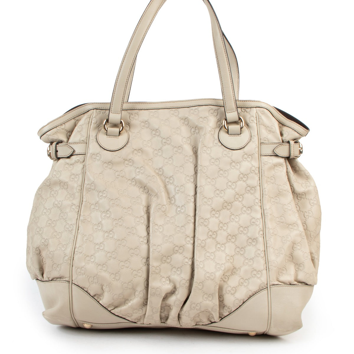 Buy online an authentic second hand Gucci beige Guccissima Full Moon shoulder bag in preloved condition at Labellov in Antwerp.