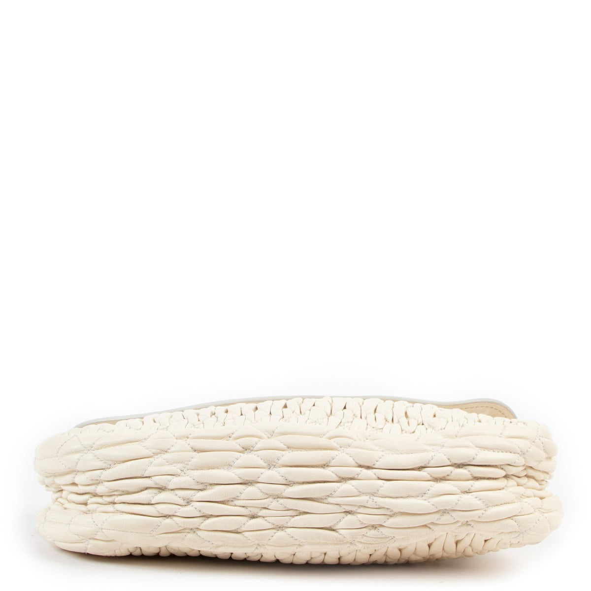 Buy an authentic second hand Miu Miu White Crystal Matelasse Shoulder Bag in good condition at Labellov in Antwerp.