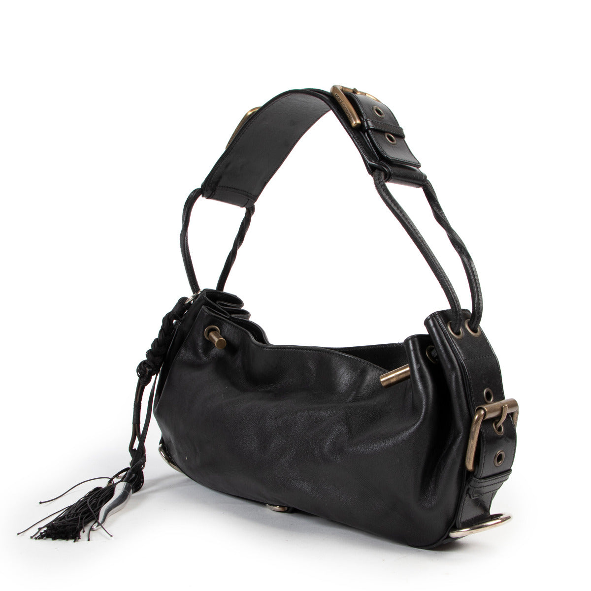 Buy authentic secondhand Dolce & Gabbana bags at Labellov vintage fashion webshop for the lowest price. Koop authentieke tweedehands Dolce & Gabbana tassen bij Labellov vintage mode webshop aan de laagste prijs.