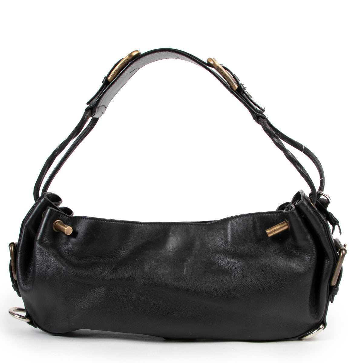 Buy authentic secondhand Dolce & Gabbana bags at Labellov vintage fashion webshop for the lowest price. Koop authentieke tweedehands Dolce & Gabbana tassen bij Labellov vintage mode webshop aan de laagste prijs.