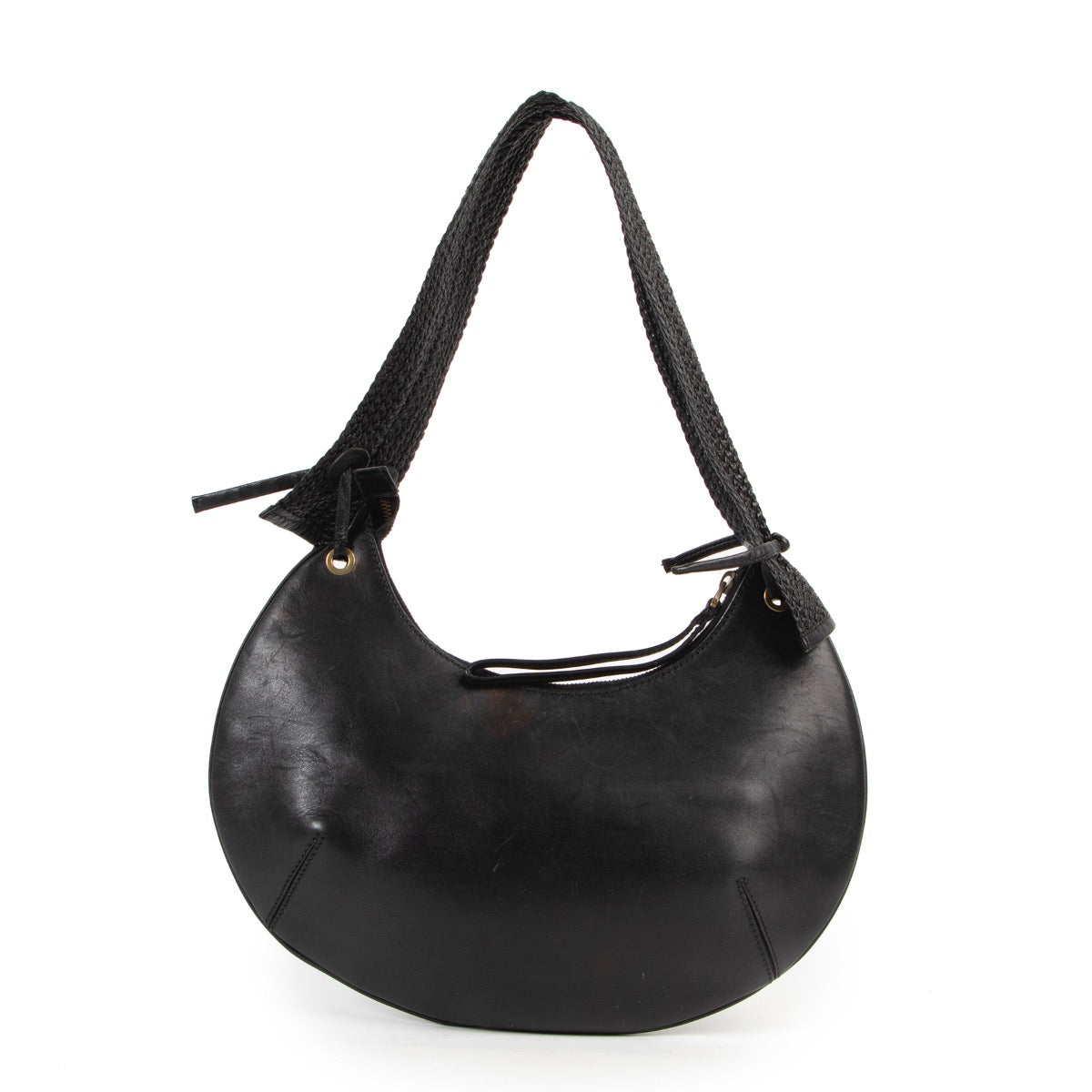 Buy and sell authentic designer bags at Labellov in store or online such as this Gucci Black Shoulder bag.
