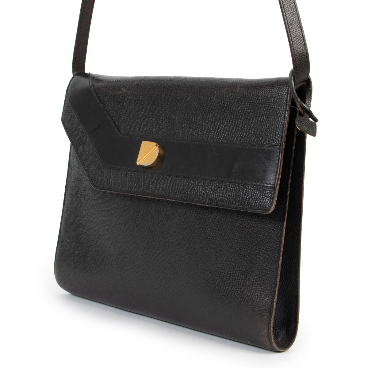 Shop second hand designer luxury Delvaux Vintage Black Leather Crossbody Bag at Labellov.