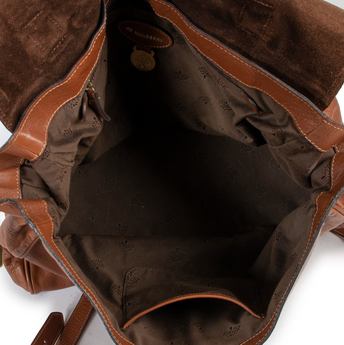 Mulberry Brown Alexa Crossbody now available at Labellov. Get this secondhand Mulberry Brown Alexa Crossbody online or in store