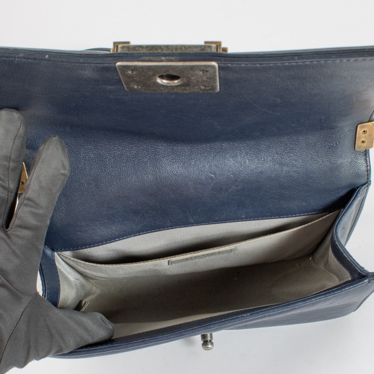 Shop 100% authentic secondhand Chanel Blue Boy Medium Stitch Crossbody on Labellov.com