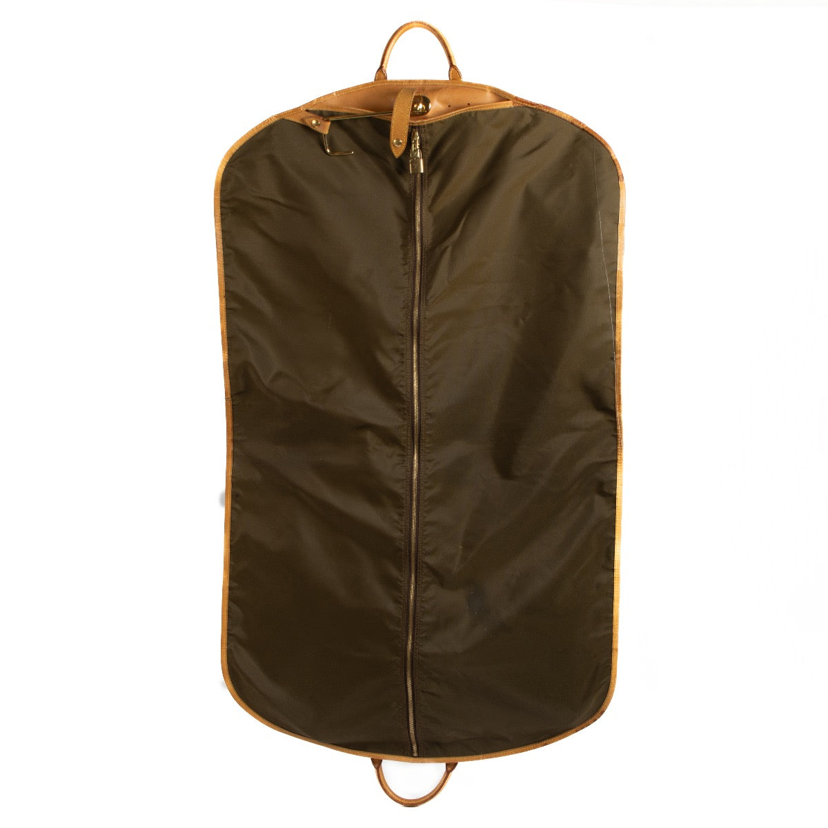 Shop safe online at Labellov in Antwerp, Brussels and Knokke this 100% authentic second hand Louis Vuitton Monogram Canvas Garment Bag