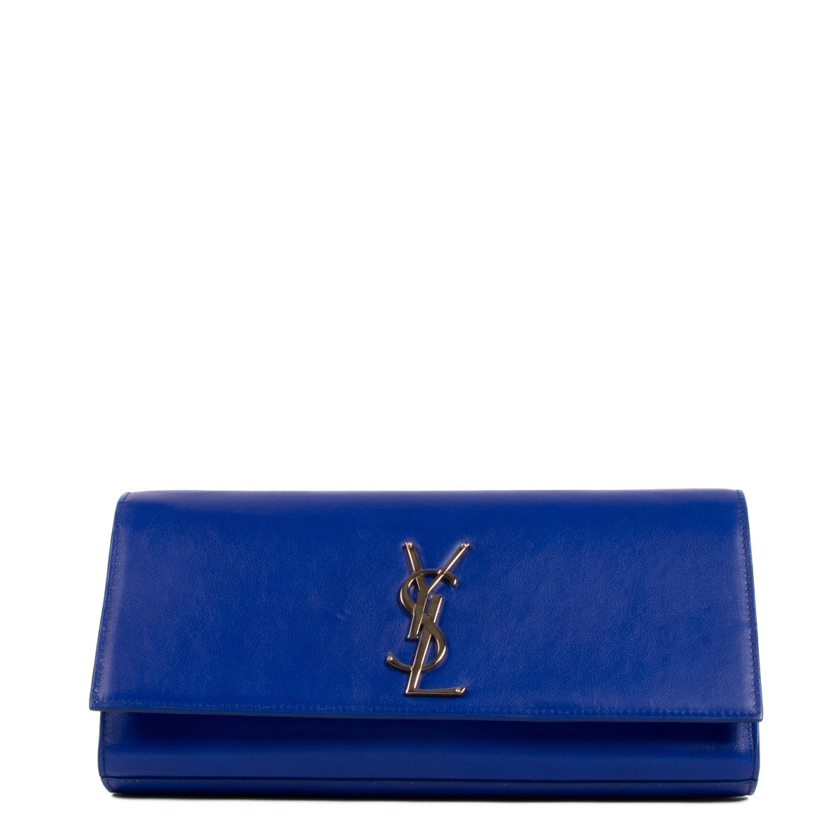 Saint Laurent Electric Blue Kate Clutch for the best price at Labellov secondhand luxury in Antwerp. We buy and sell your preloved and brand new designer bags for the best price.