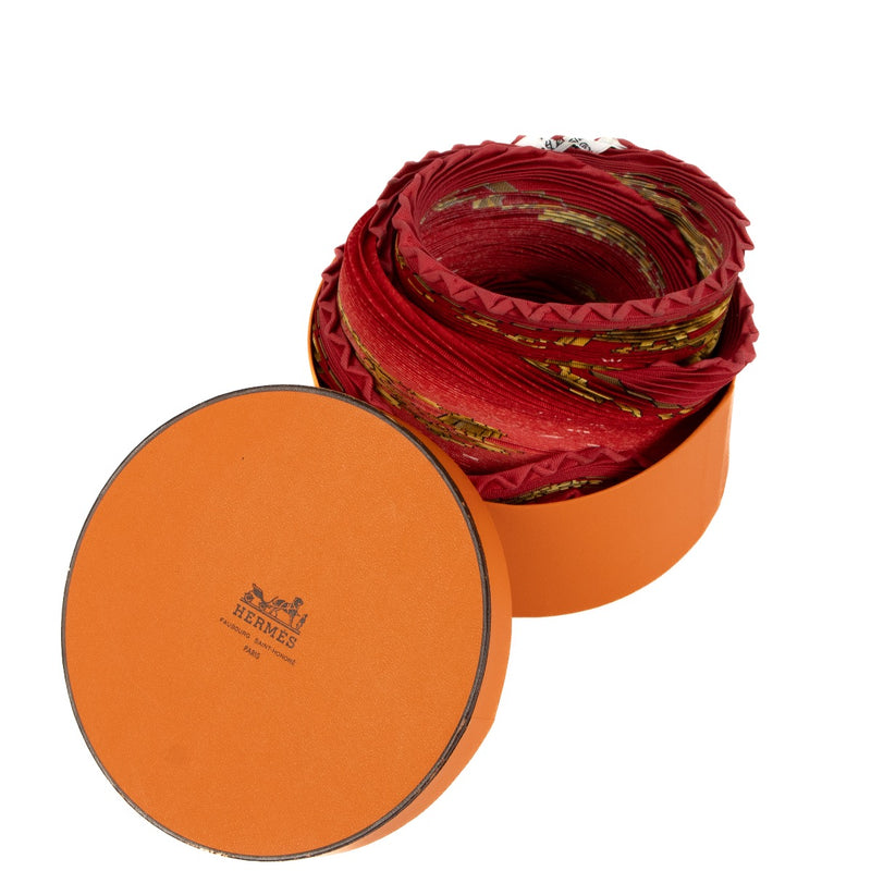 Shop 100% authentic second-hand Hermès Multicolor Cosmos Plissé Scarf on Labellov.com