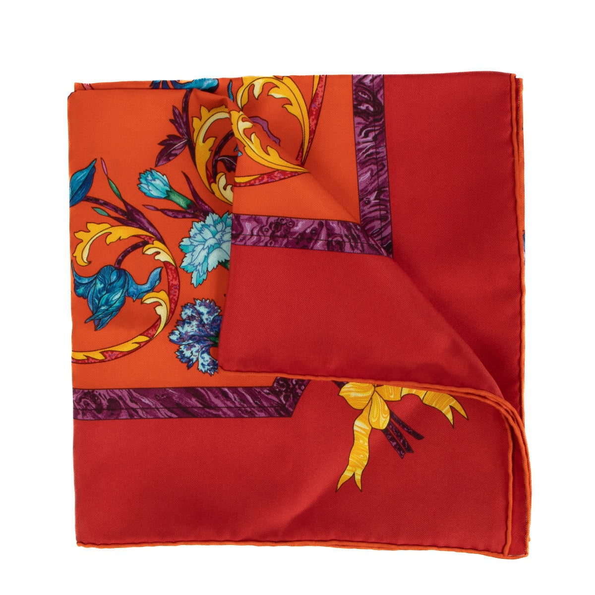 Shop safe online at Labellov in Antwerp, Brussels and Knokke this 100% authentic second hand Hermès Multicolor Pierres D'orient et D'occident Silk Carré Scarf