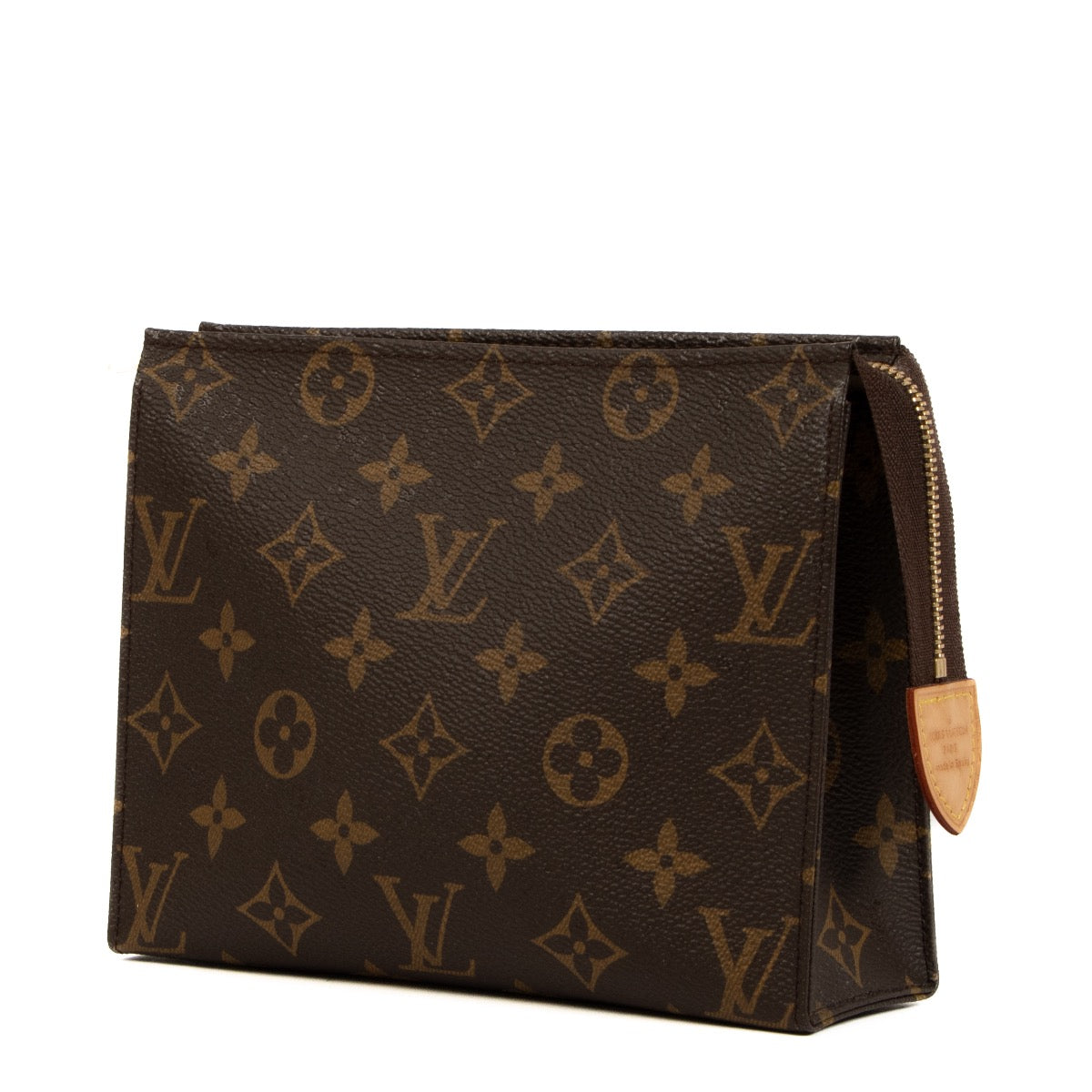 Shop safe online at Labellov in Antwerp, Brussels and Knokke this 100% authentic second hand Louis Vuitton Monogram Canvas Pochette 19