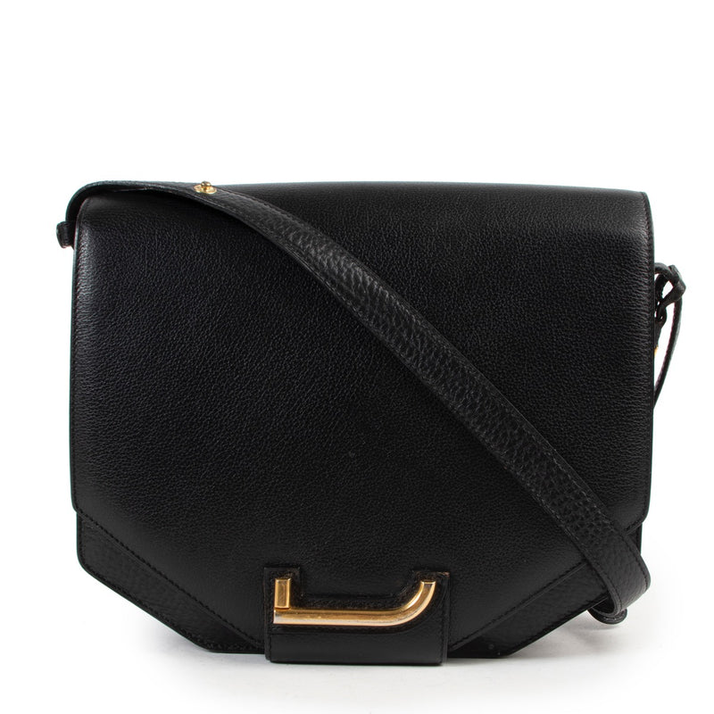 Shop safe online 100% authentic second hand Delvaux Black Vintage Shoulder Bag in very good condition at the right price at Labellov in Antwerp.