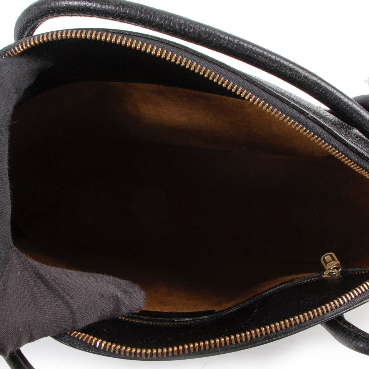 Shop safe online 100% authentic second hand Delvaux Black Leather Mousson Shoulder Bag in very good condition at the right price at Labellov in Antwerp.
