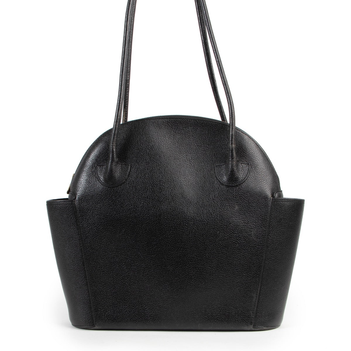 Shop safe online 100% authentic second hand Delvaux Black Leather Mousson Shoulder Bag in very good condition at the right price at Labellov in Antwerp.