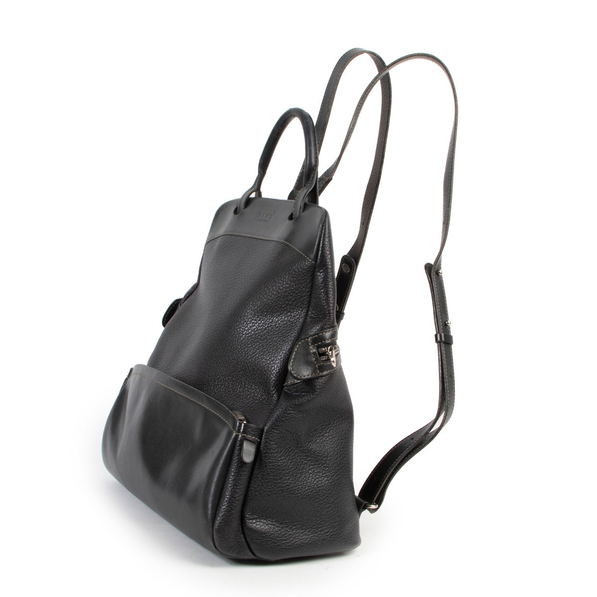 Buy authentic secondhand Delvaux bags at Labellov vintage fashion webshop for the lowest price. Koop authentieke tweedehands Delvaux tassen bij Labellov vintage mode webshop aan de laagste prijs.