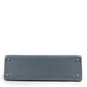 Buy Delvaux in an authentic way on Labellov.