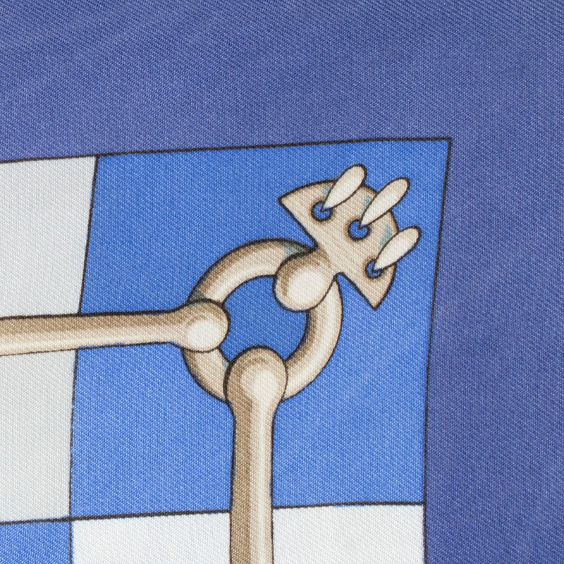 Authentic pre-loved Hermès Blue Cliquetis Silk 90 Scarf on Labellov.com