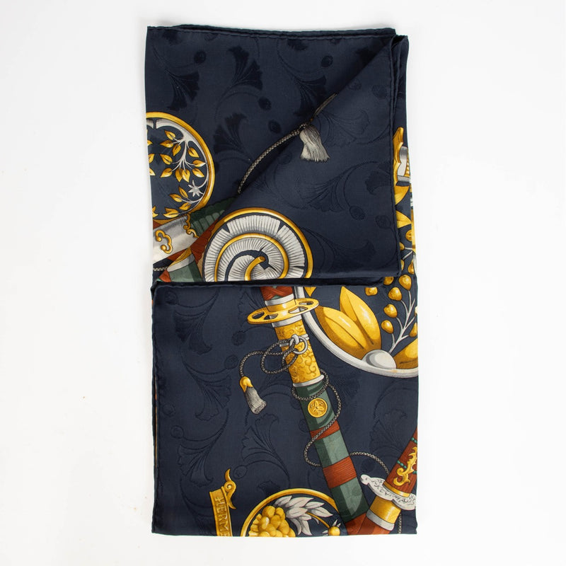 Authentic pre-loved Hermès Blue Princes du Soleil Levant Silk 90 Scarf on Labellov.com