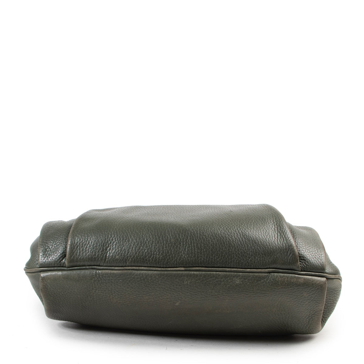 Buy online Delvaux Green Leather Crossbody Bag in a safe way. Shop Delvaux Green Leather Crossbody Bag online safely. Buy authentic second hand Delvaux Green Leather Crossbody Bag in a safe way online.