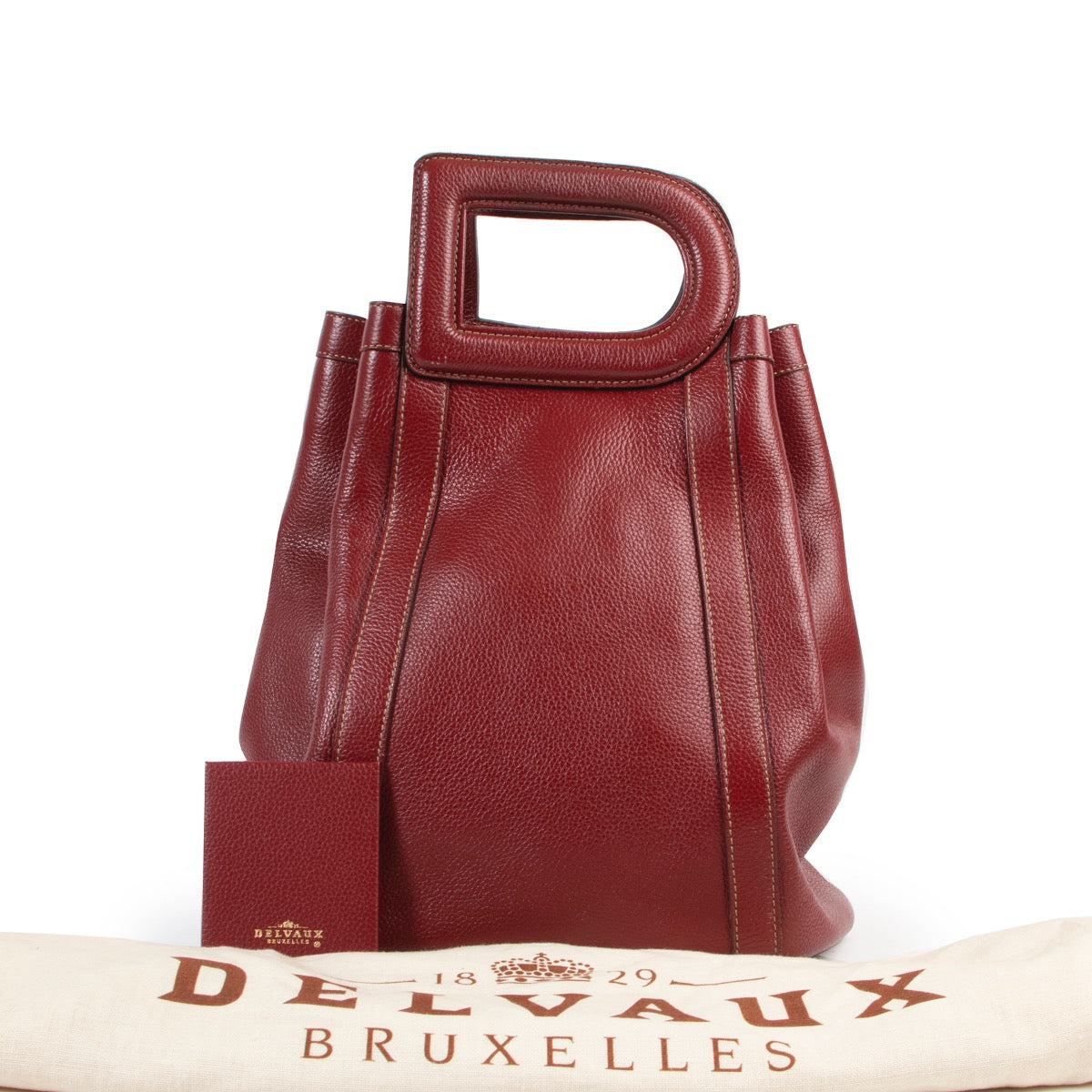 Shop safe online 100% authentic second hand Delvaux Red Caraïbes D Top Handle Bag in very good condition at the right price at Labellov in Antwerp.