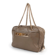 Buy online Mulberry Green Shoulder Bag in a safe way. Shop Mulberry Green Shoulder Bag online safely. Buy authentic second hand Mulberry Green Shoulder Bag online in a safe way.