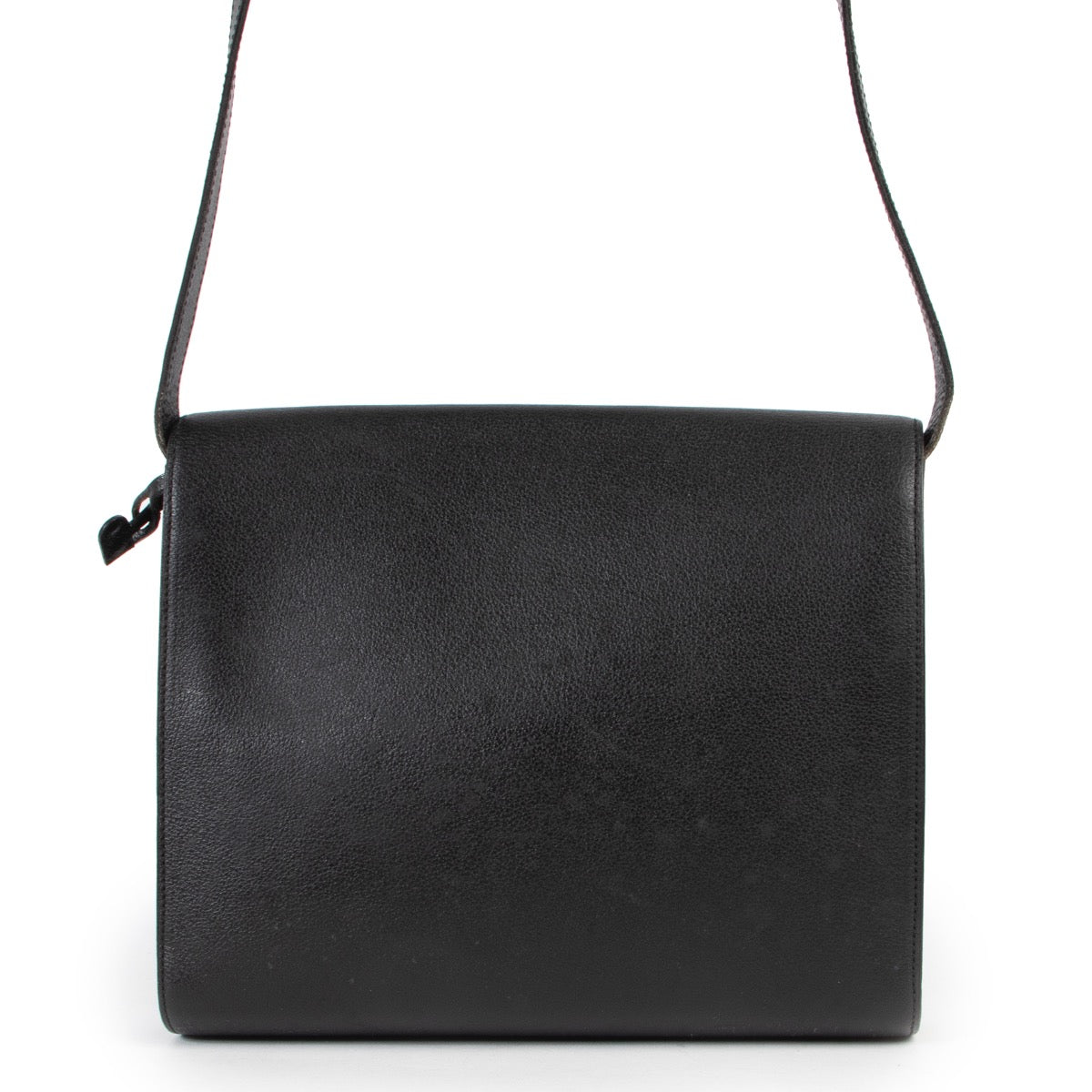 Safely purchase a used one Delvaux Black Leather Crossbody. Buy online in a reliable way a Delvaux Black Leather Crossbody. Buy in a safe site and easy way a Delvaux Black Leather Crossbody