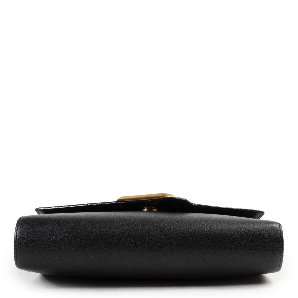 Safely purchase a used one Delvaux Black Leather Crossbody. Buy online in a reliable way a Delvaux Black Leather Crossbody. Buy in a safe site and easy way a Delvaux Black Leather Crossbody