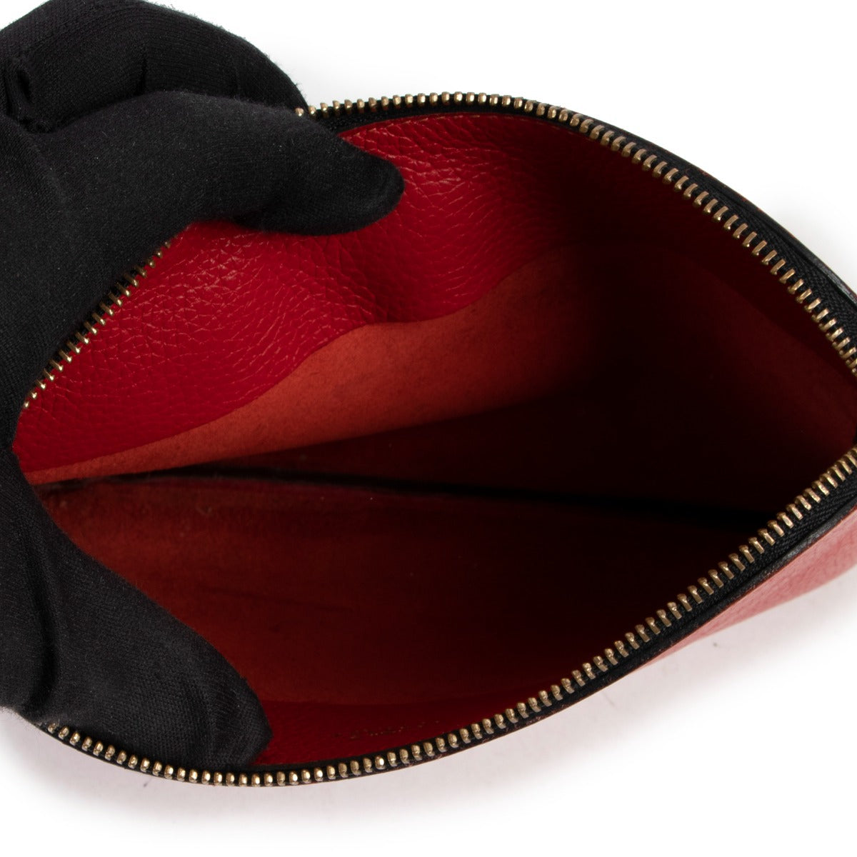 Buy and sell your designer items at Labellov Luxury. Get this Delvaux Red Pouch now online or in the showroom at Antwerp